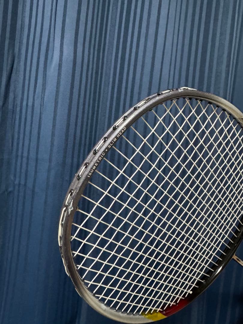 ヨネックス ナノスピード8000 3UG5