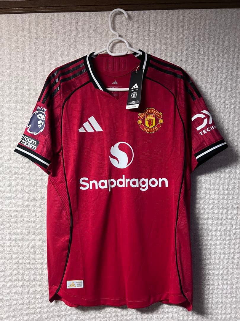 マンチェスターユナイテッド　25/26 ホームオーセンティック　マウント　L