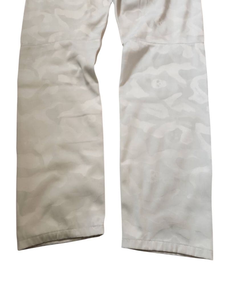 MARK&LONAパンツ 白カモフラ柄