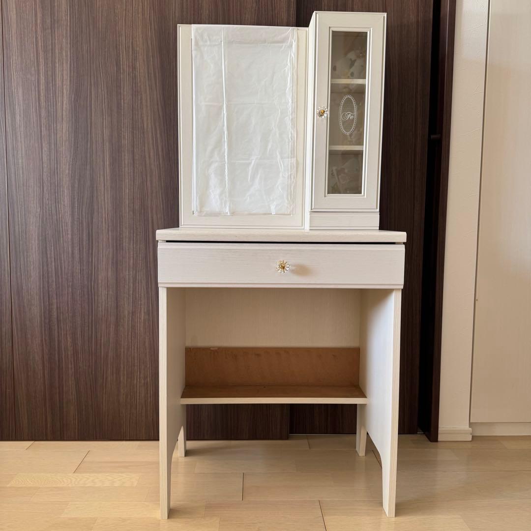 chikoli52 ニトリ　ドレッサー　椅子は別売り中です(フェリベーネ