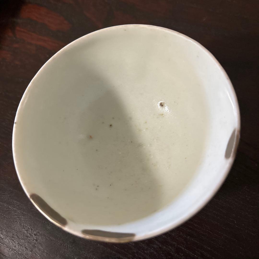 李朝盃　白磁　堅手　ぐい呑み　骨董　アンティーク.古美術.骨董.酒器.韓国骨董.