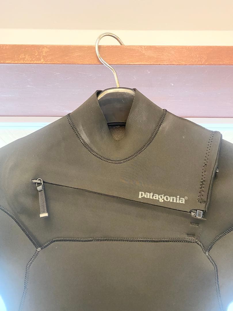 Patagonia R1 LITE 2/2mm フルスーツ　Mサイズ