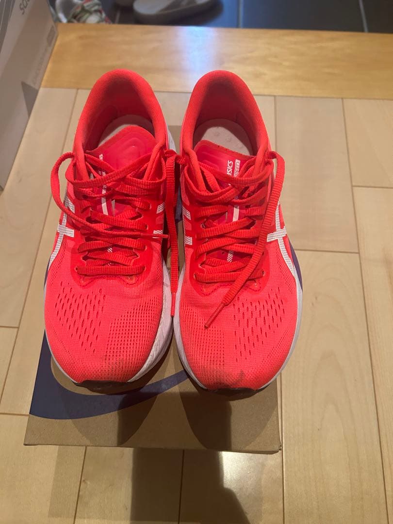 ASICS マジックスピード4