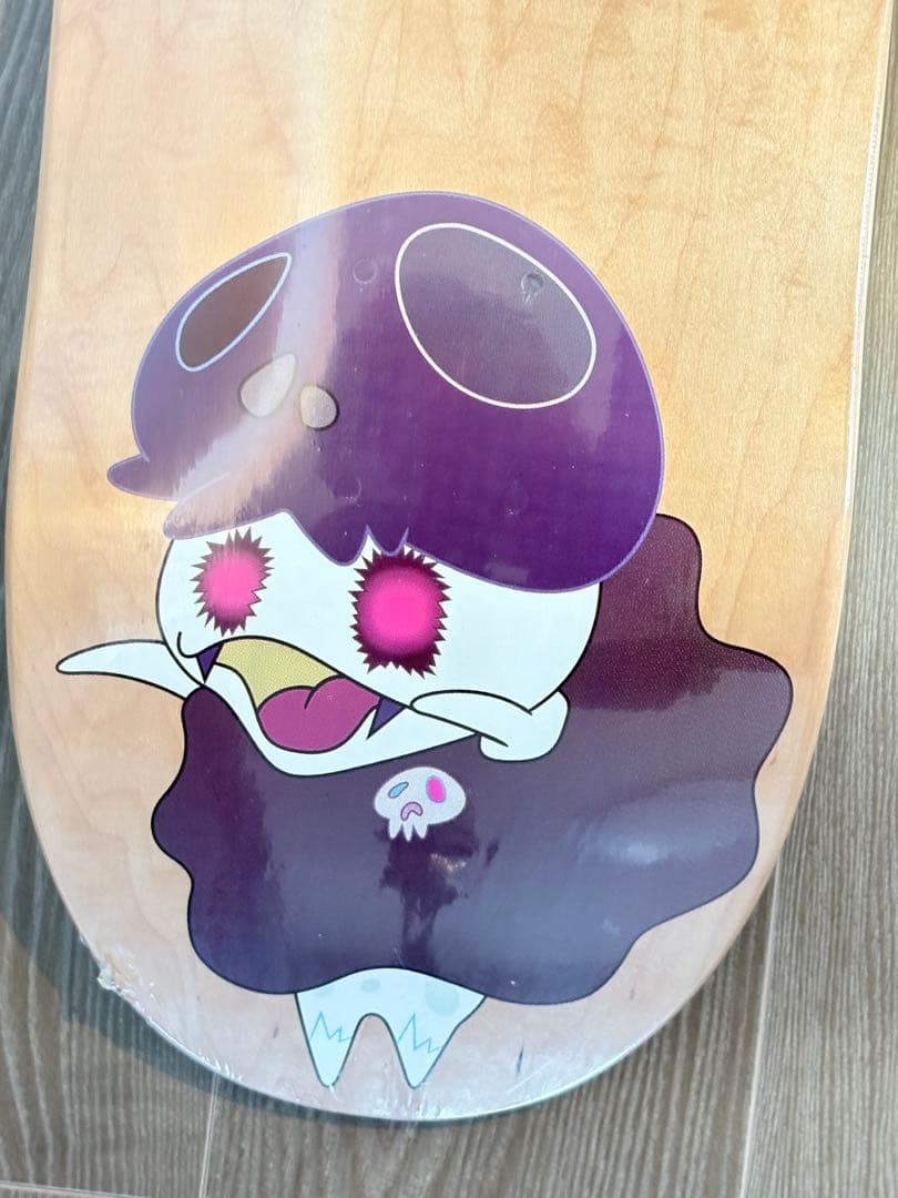 村上隆　カイカイキキ　スケートボードデッキ