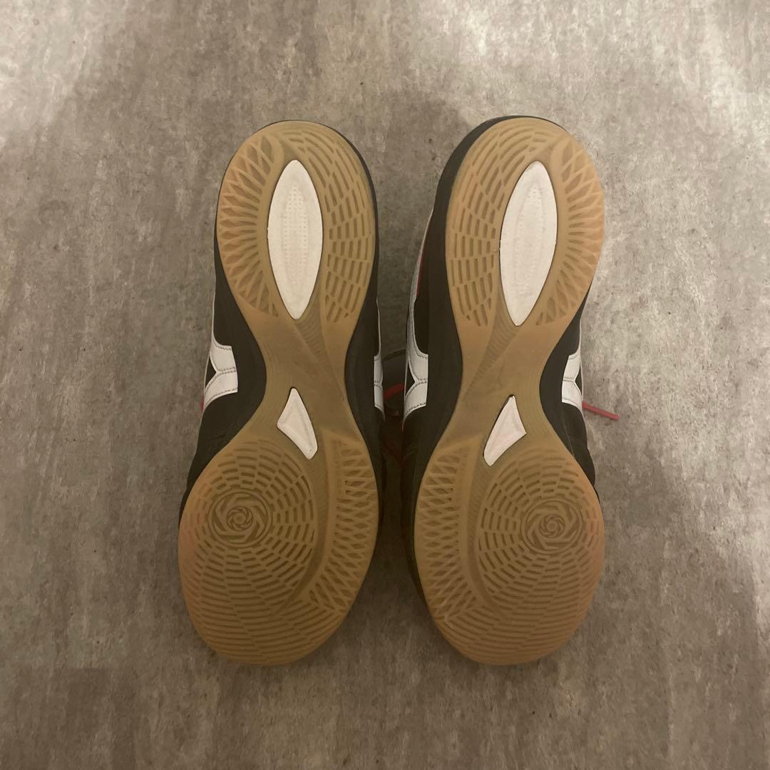 モレリア　フットサルシューズ