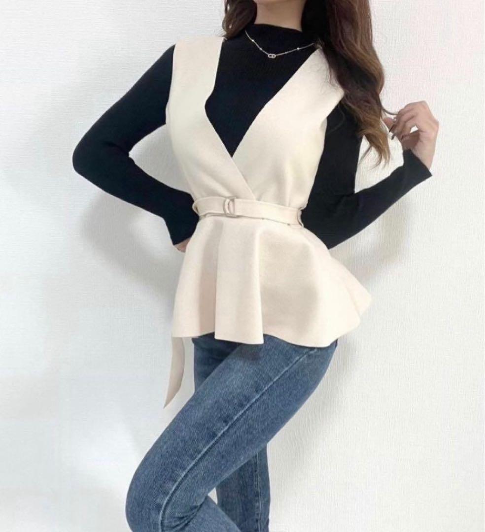 インザライズ ウエストリボン付きニットベスト（アイボリー・ブラック）