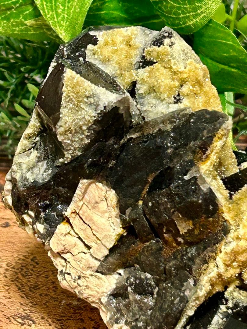 レア❣️⭐️【最強魔除け】モリオンクラスター♡パイライト共生　魔除け＆金運⭐️