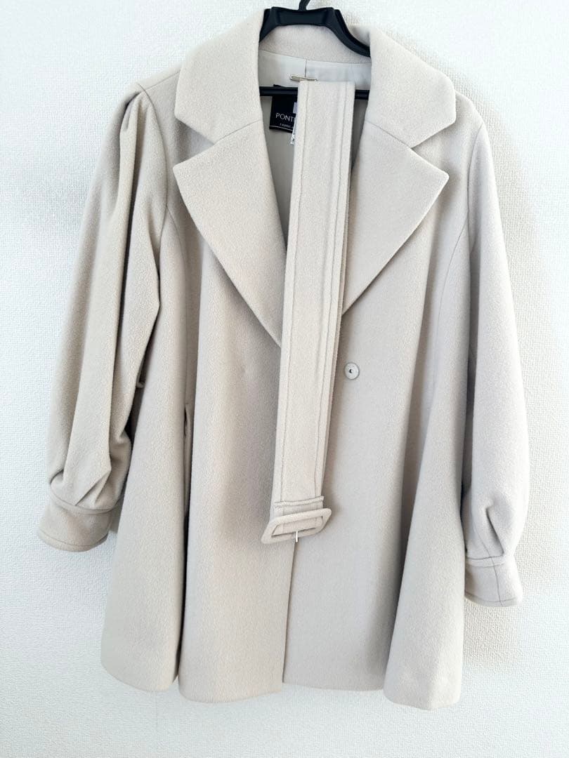 スリーブボリュームショートコート　SNIDEL