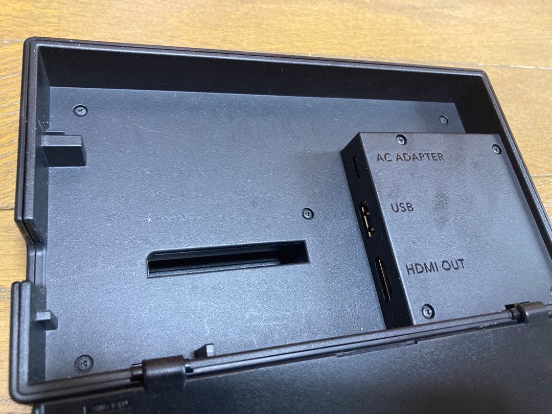 Nintendo Switch 本体 青/赤 Joy-Con