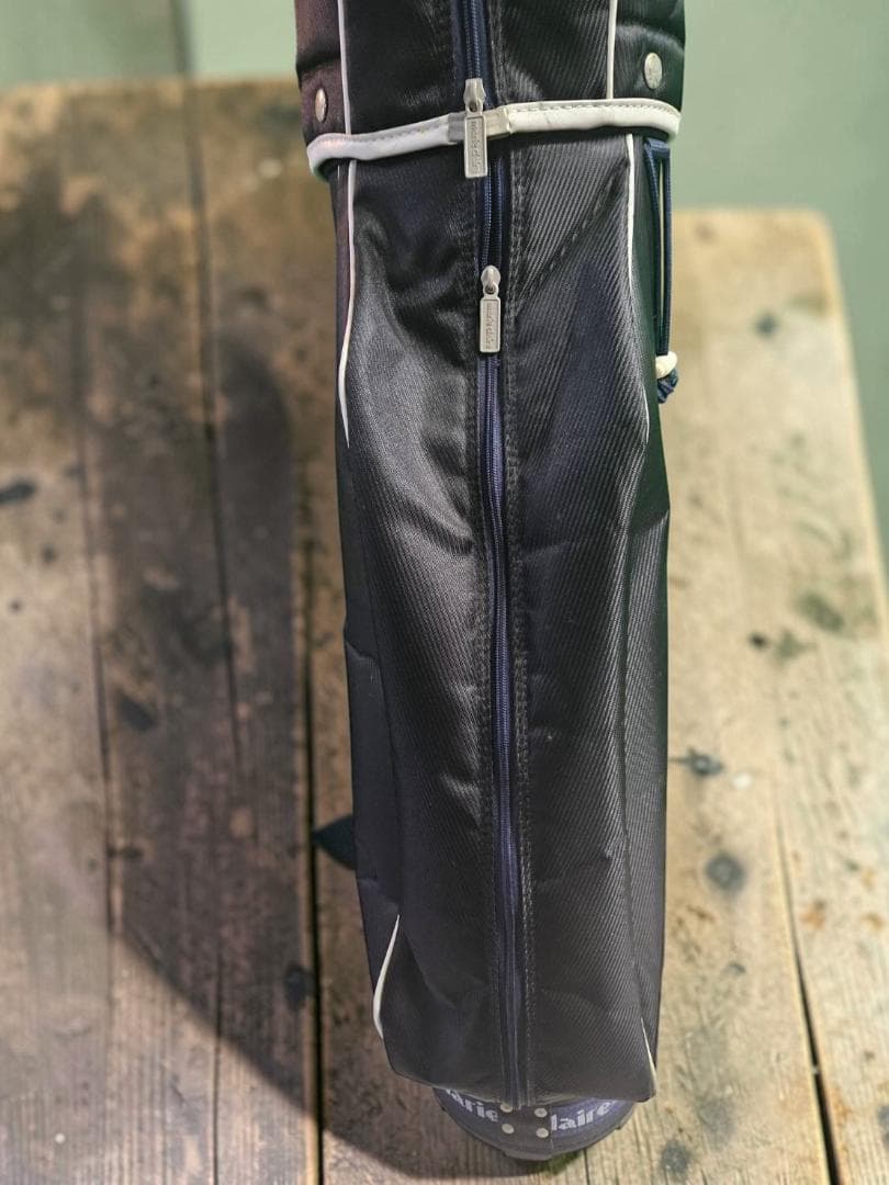 送料無料/超美品　marie claire 軽量タイプゴルフバッグNAVY
