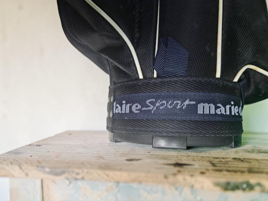 送料無料/超美品　marie claire 軽量タイプゴルフバッグNAVY