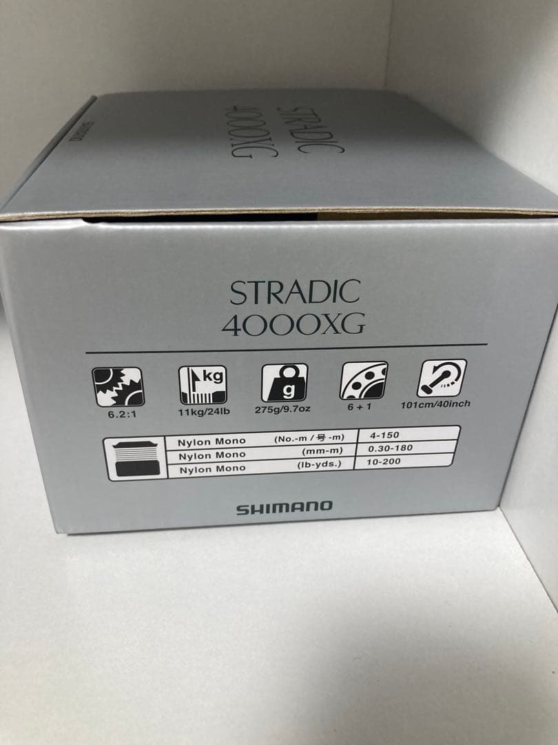 値下げ☆新品未使用☆23ストラディックSTRADIC☆4000XG☆リール