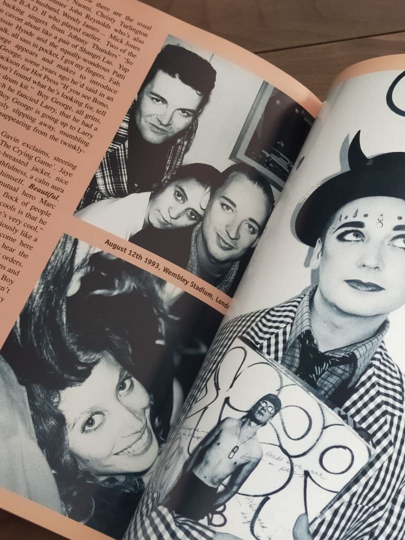 U2/rockin'on/FARAWAY SO CLOSE 本 洋書 ロック