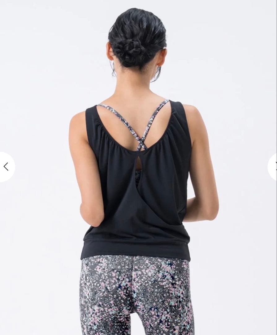 【SUKALA】フロントギャザータンクトップ黒　 L 美品　✴︎タンクトップのみ✴︎