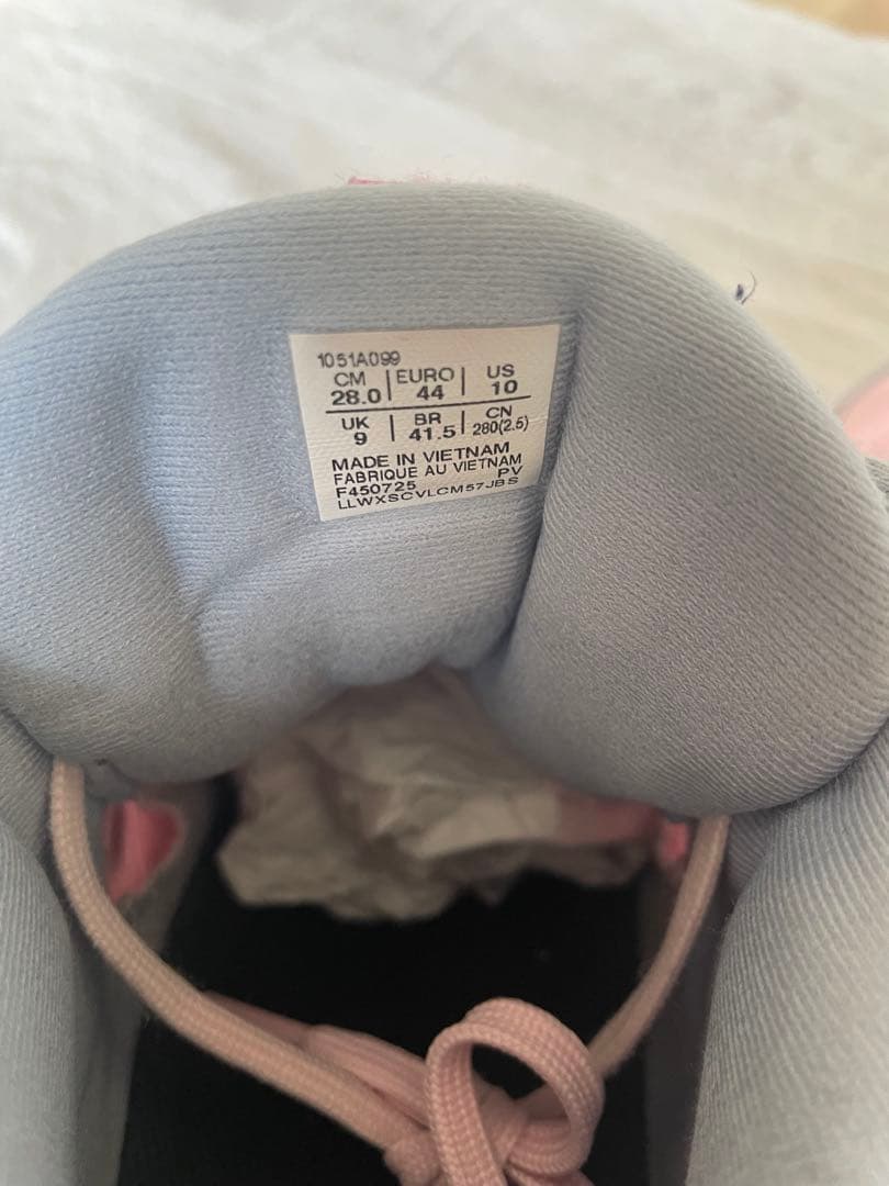 高橋藍選手 限定モデルSKY ELITE MT3 FUTURITY 28.0cm