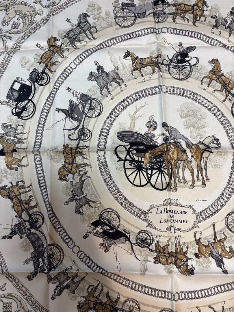 未使用品　エルメススカーフ　カレ90 馬車と馬のデザイン