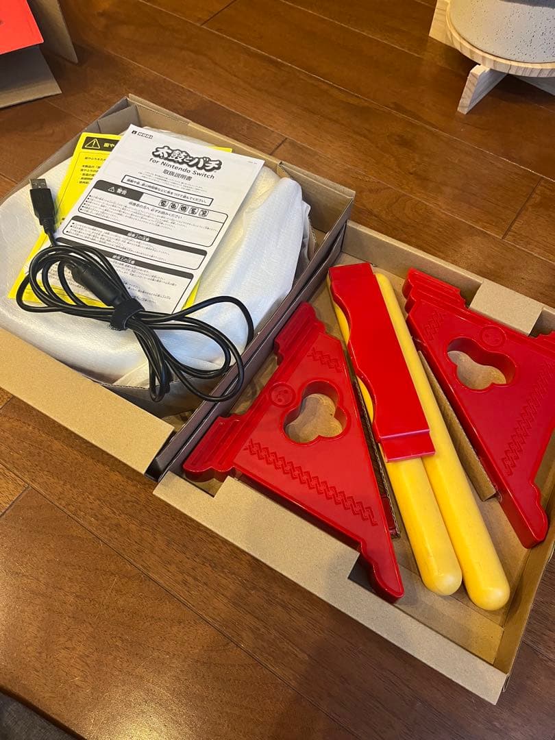 Switch スイッチ　太鼓の達人　専用コントローラー　太鼓とバチ　ソフト