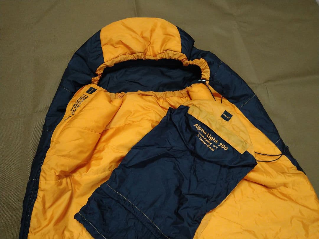 ★仔犬★　イスカ アルファライト 700 寝袋 -5°C 3シーズンモデル