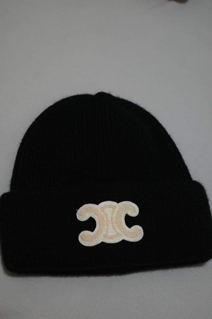 CELINE セリーヌロゴニット帽　黒　並行輸入品24時間以内発送