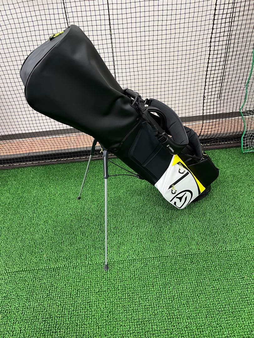 新品 ベゼル プレイヤー4.0 スタンドキャディバッグ
