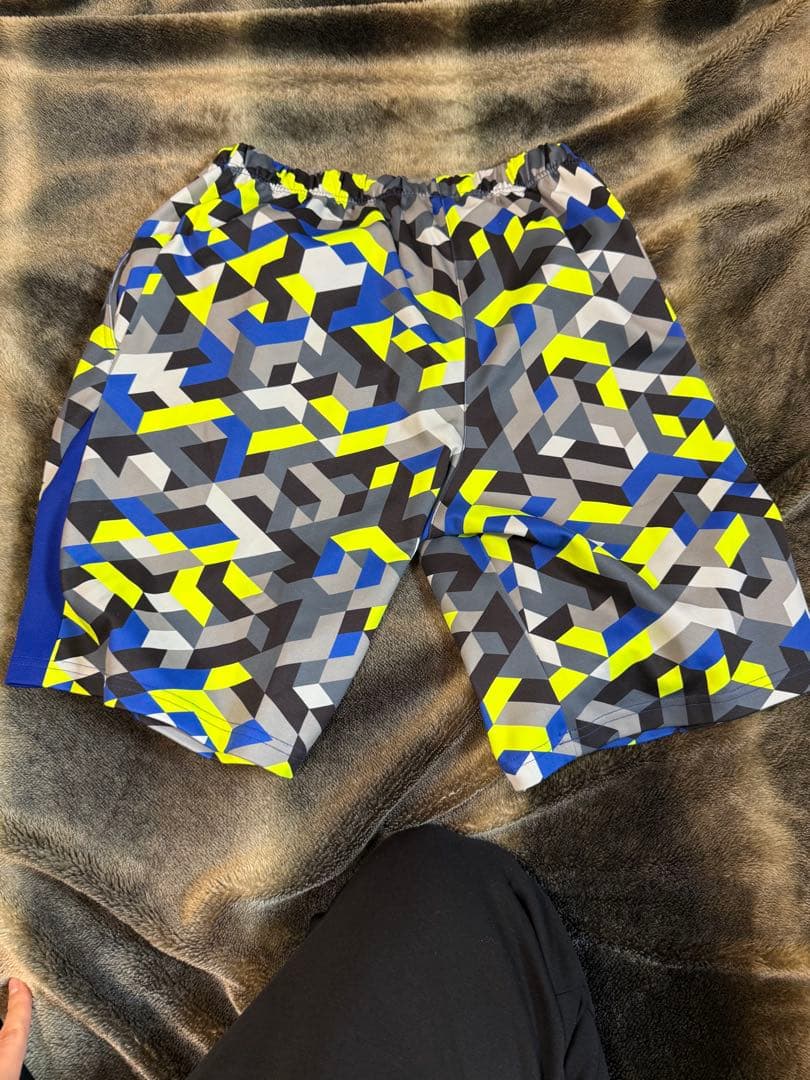 YONEX バドミントンパンツ Lサイズ グレー/イエロー/ブルー/ブラック