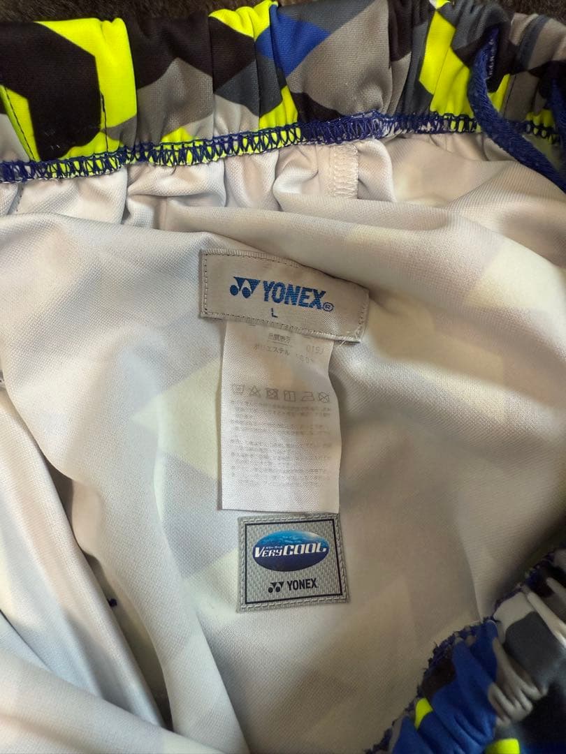 YONEX バドミントンパンツ Lサイズ グレー/イエロー/ブルー/ブラック