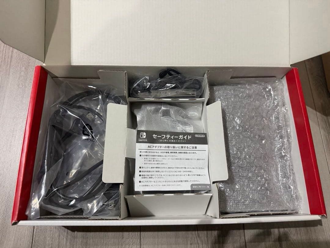 【美品】Nintendo Switch 本体 ネオンブルー/ネオンイエロー