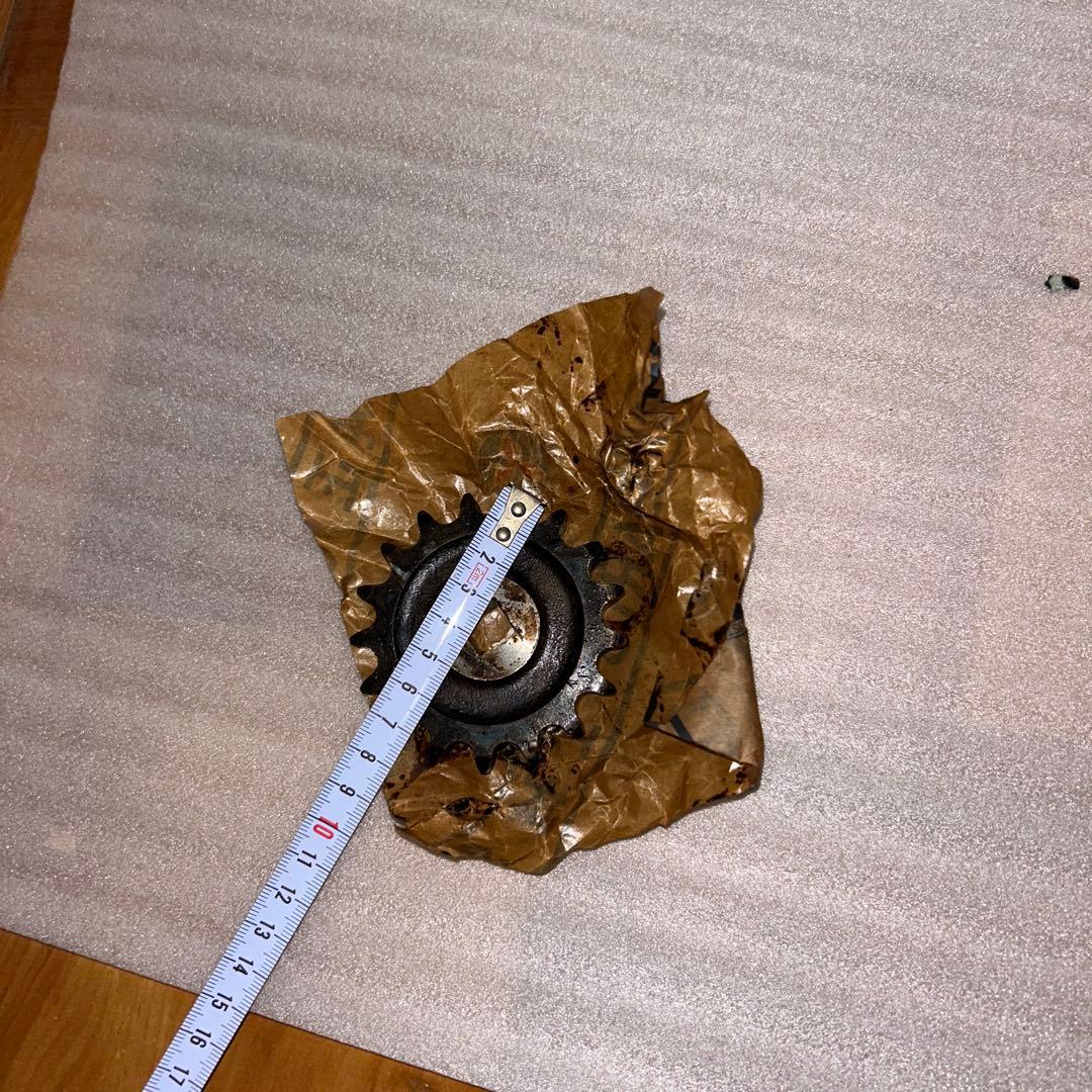 。Monstｅｒ純正シルバーピジョン鎖歯車A1