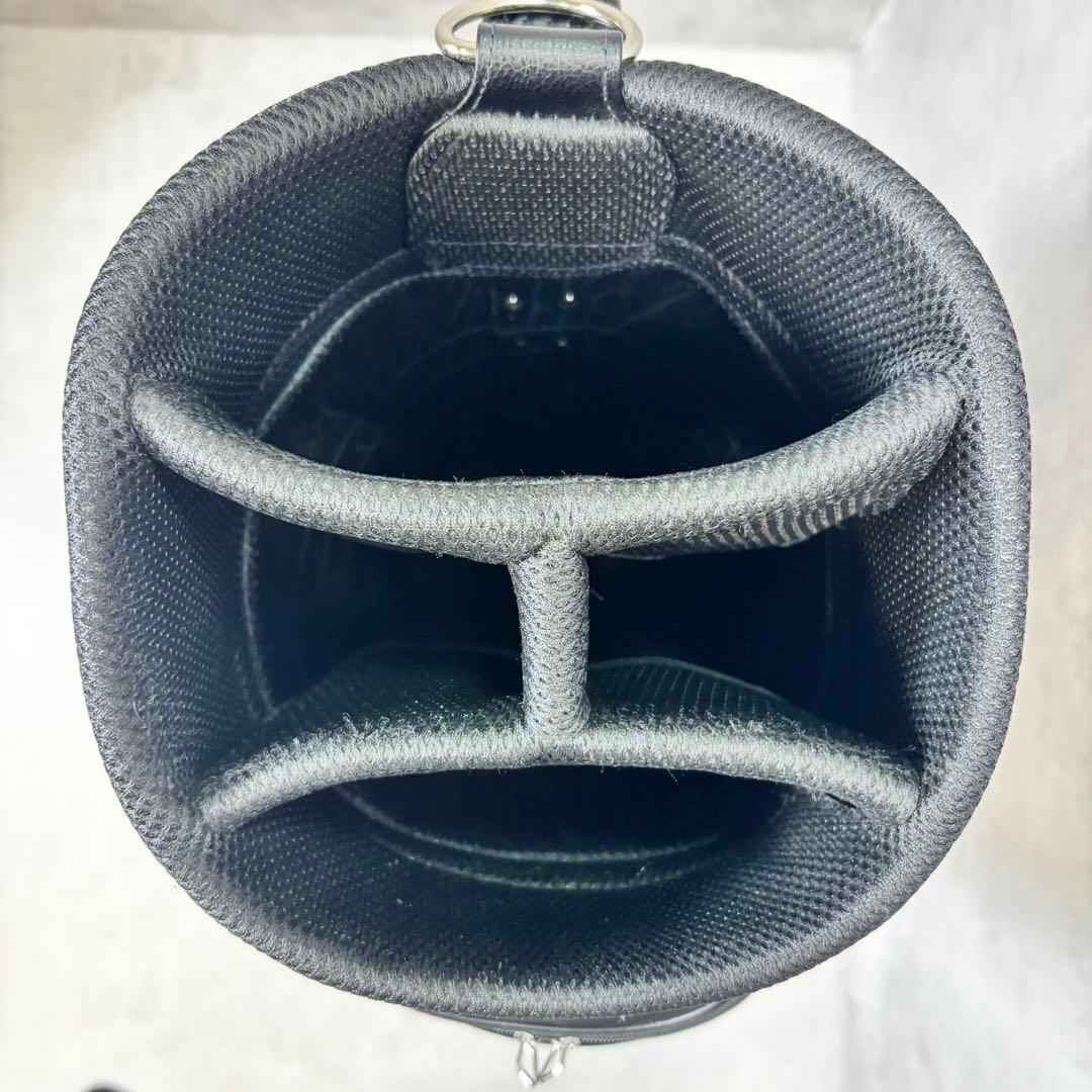 【美品】ゼクシオ キャディバッグ 9.5型 4分割 超軽量2.4kg ブラック