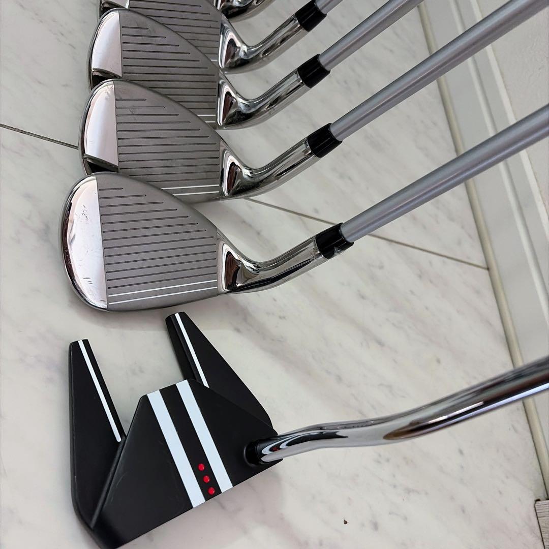 使用数回の超美品　最新モデル　メンズ　キャロウェイ　XHOT ゴルフクラブセット