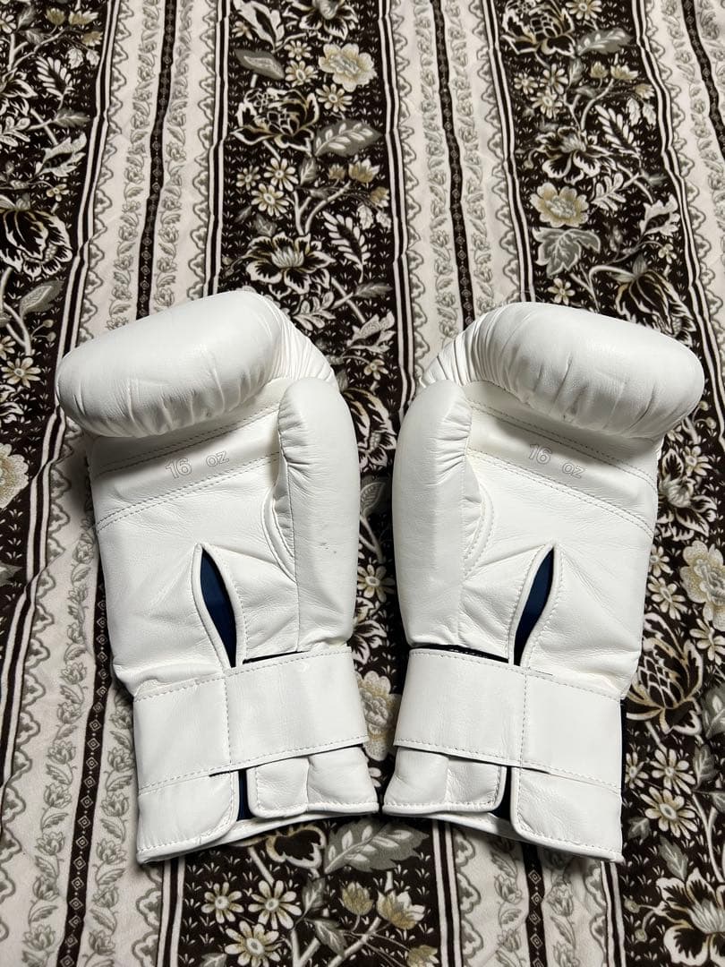 Winning PS-16B ボクシンググローブ ホワイト　16オンス