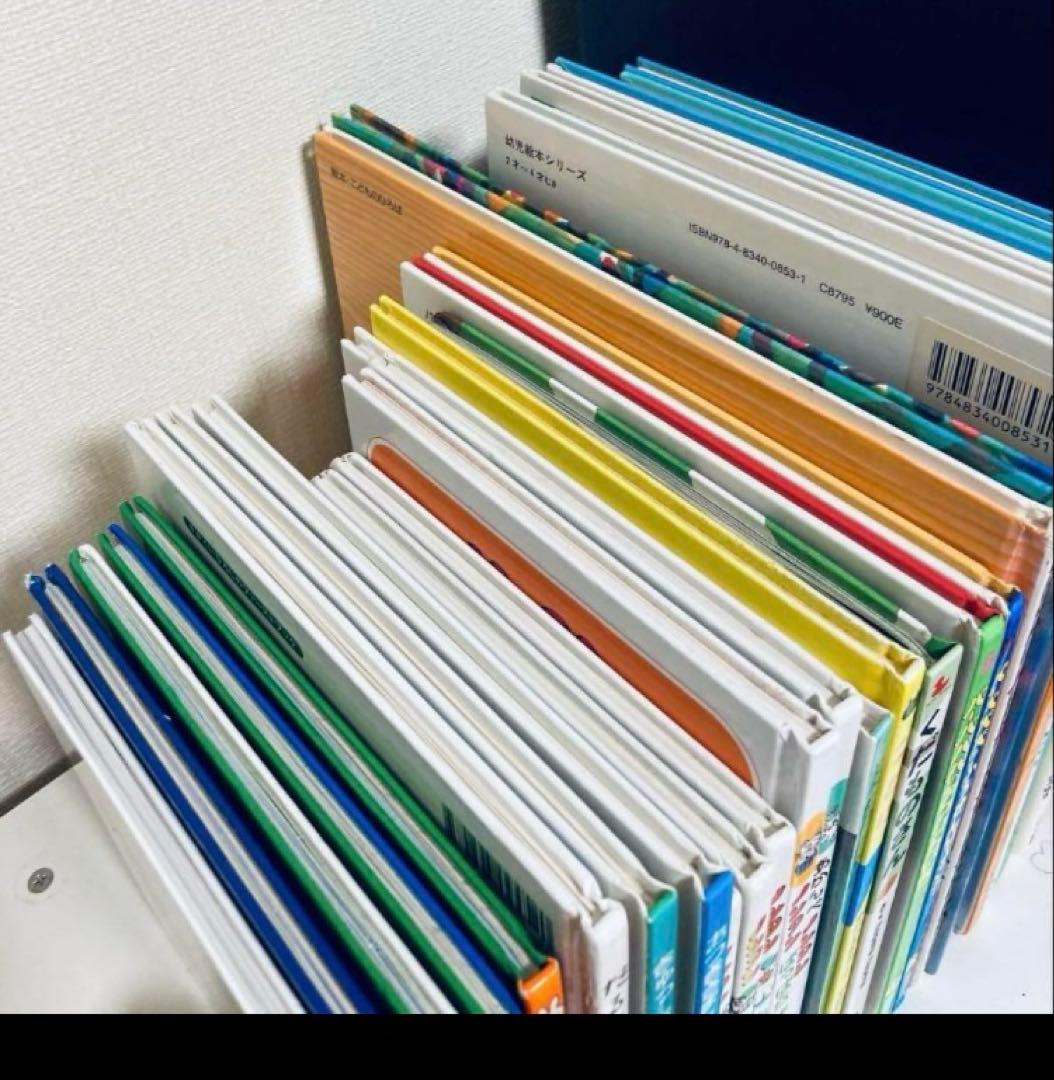 【Kさまの商品です】人気 絵本 40冊＋アンパンマンなど3点