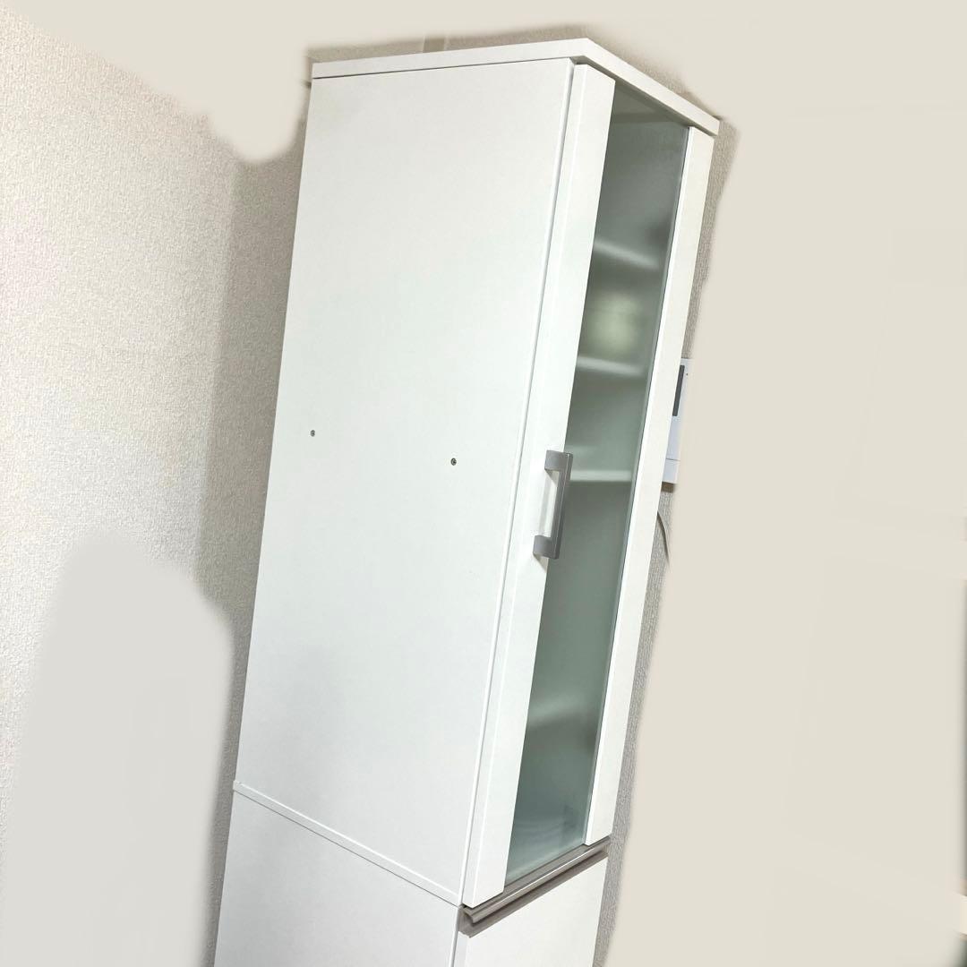 ニトリ　キッチン　棚　ガラス戸　スリム　ホワイト スリム収納　食器棚　30cm