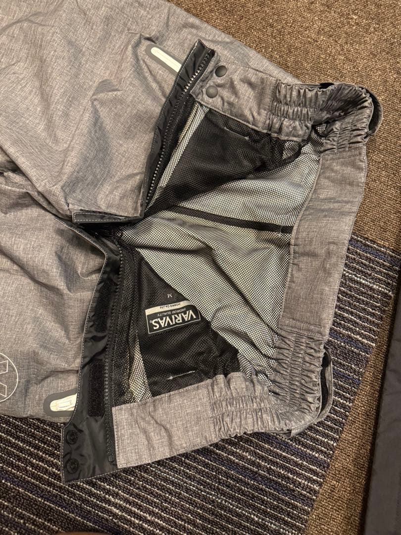 毎日値下げ中　完売品　超希少　バリバス　ドライアーマーレインスーツvars-09