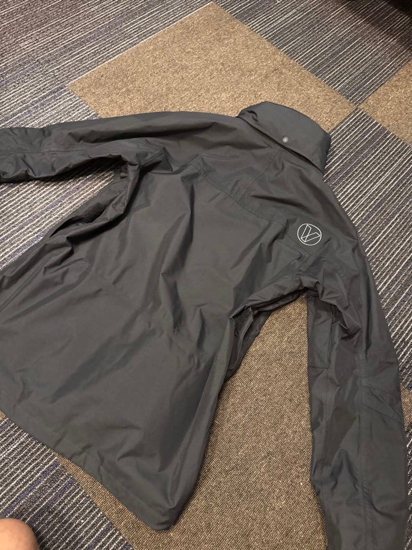 毎日値下げ中　完売品　超希少　バリバス　ドライアーマーレインスーツvars-09