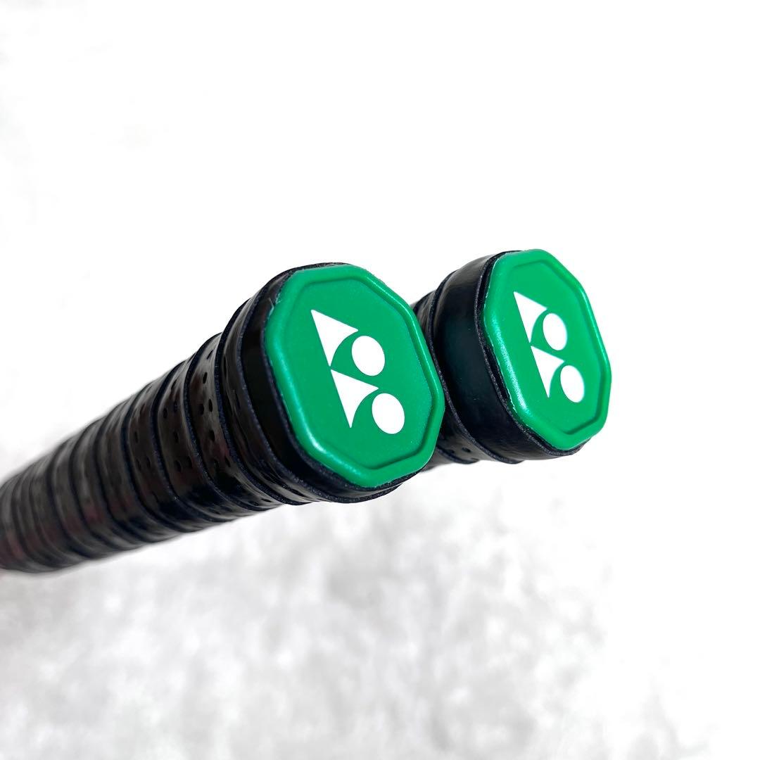 極美品　YONEX ヨネックス　バドミントン　ラケット B4000 2本セット