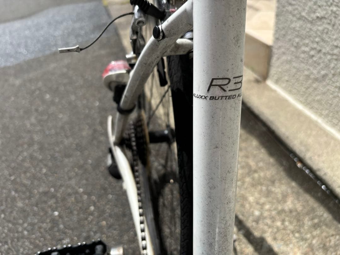 Giant エスケープR3 ホワイト ジャンク　大阪府堺市　引取限定