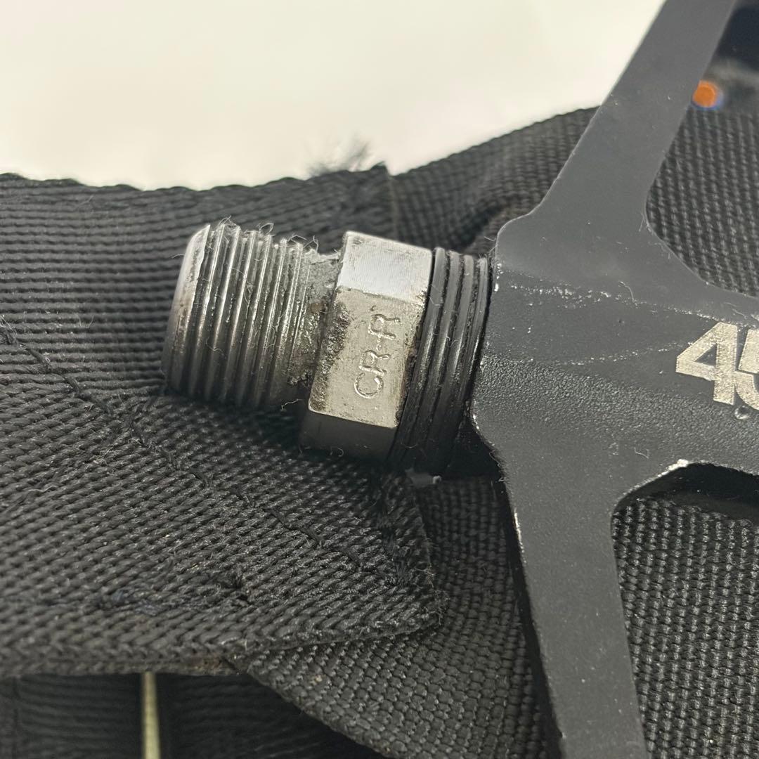 45NRTH HEIRUSPECS ペダル HOLD FASTストラップ付き