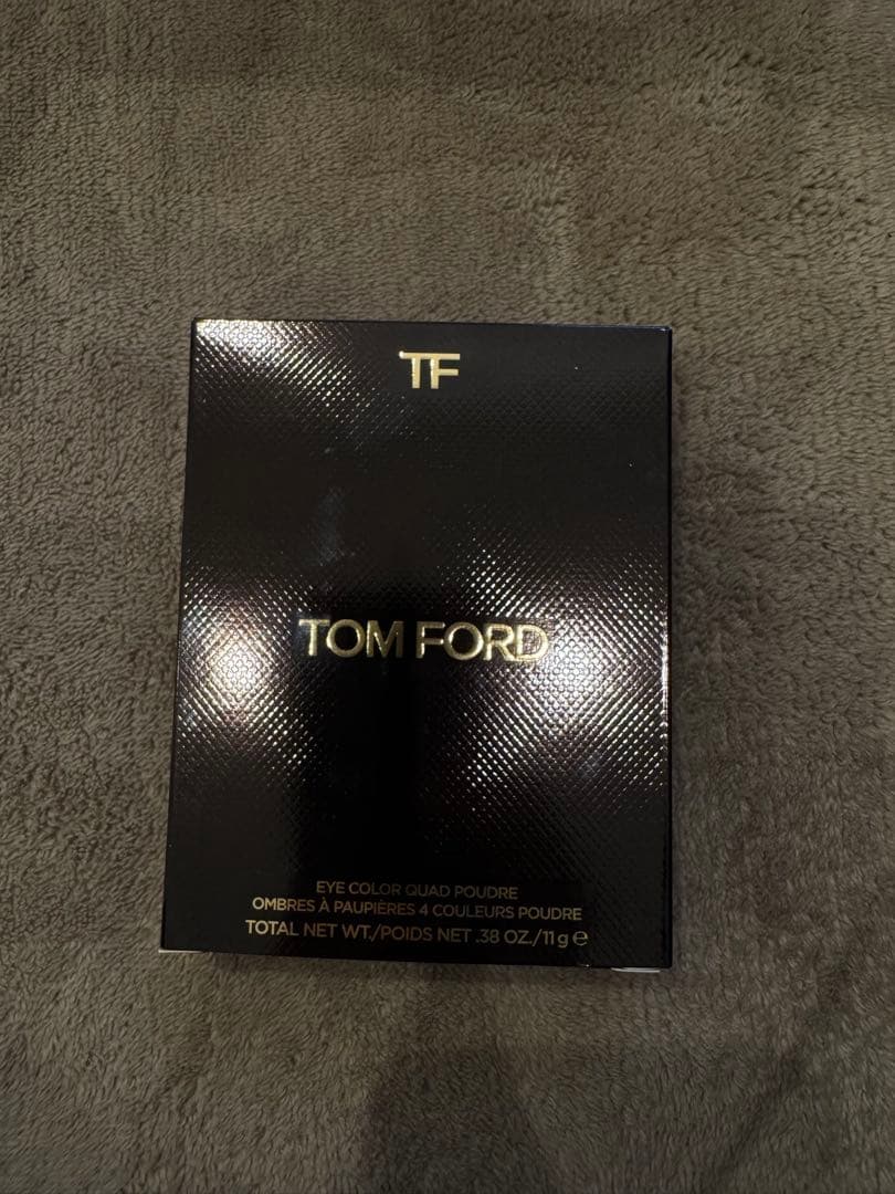 トムフォード アイ カラー クォード メタリック モーブ 38