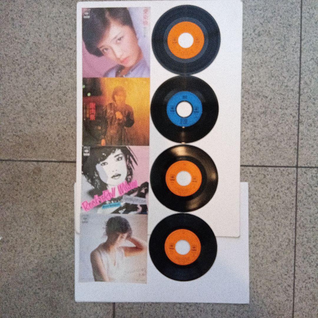 山口百恵 7インチレコード34枚セット