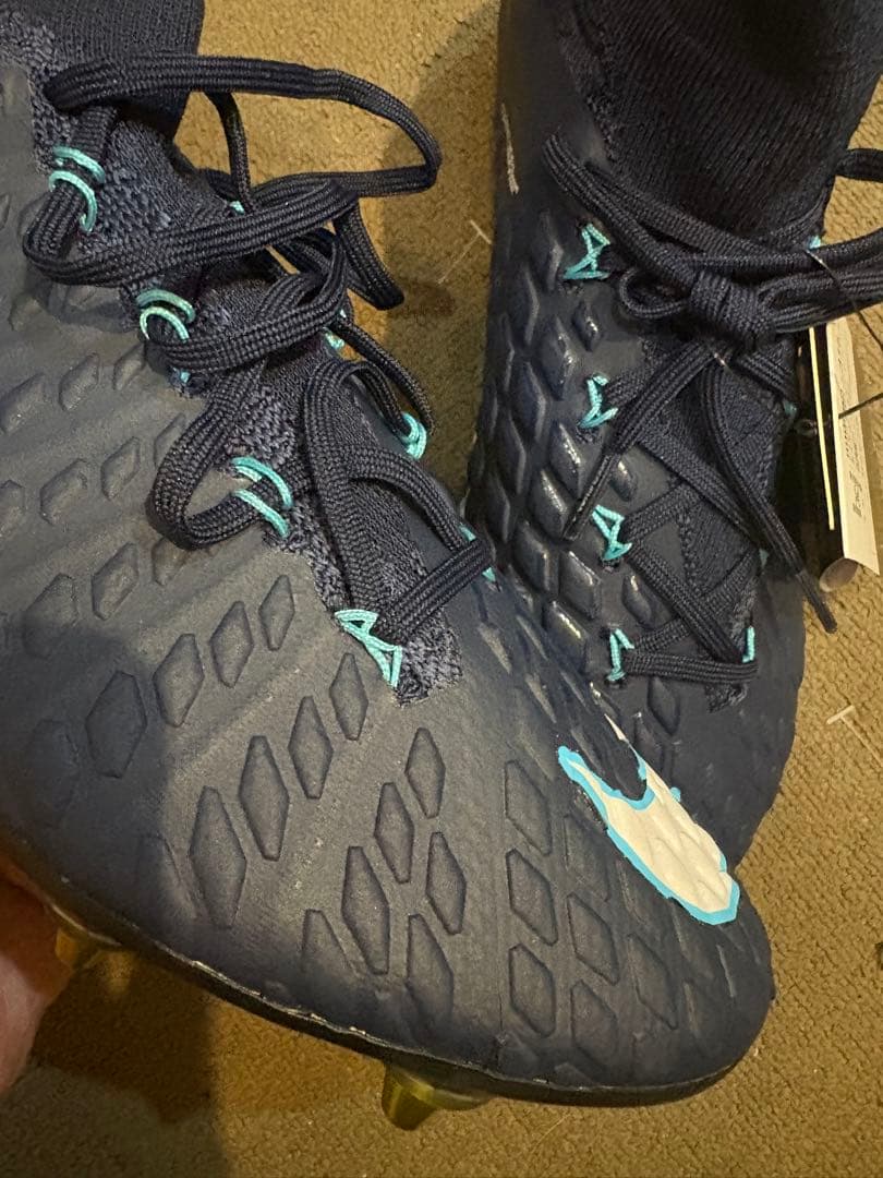 新品未使用Nike ハイパーヴェノムファントム3 DF SGPRO AC