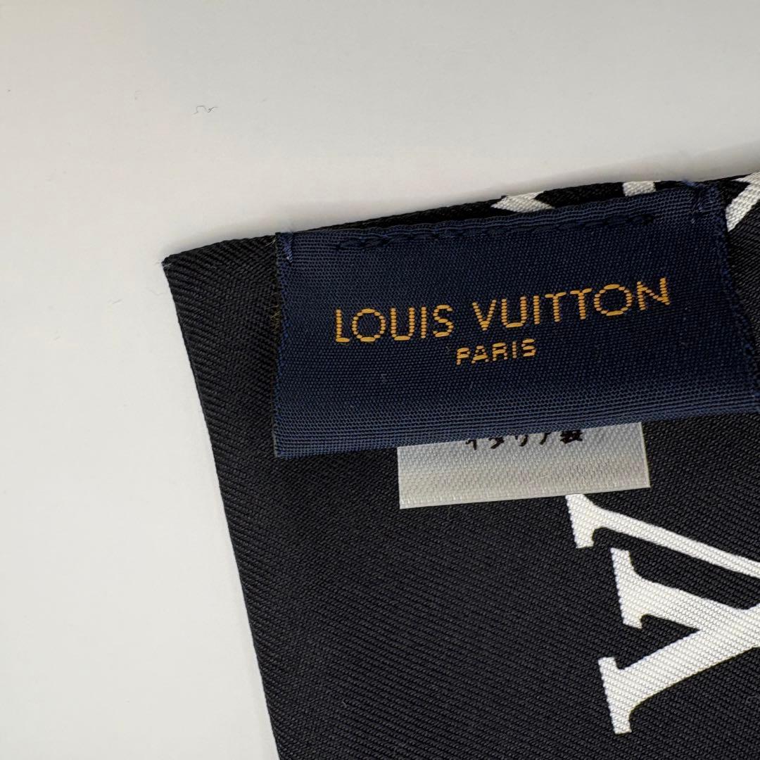 あやや極美品　LOUIS VUITTON ルイヴィトン バンドー スカーフ
