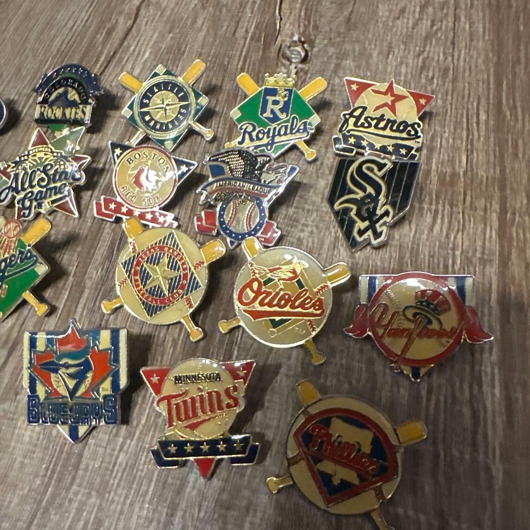 メジャーリーグ　ピンバッジ　24個　ドジャース　エンジェルス