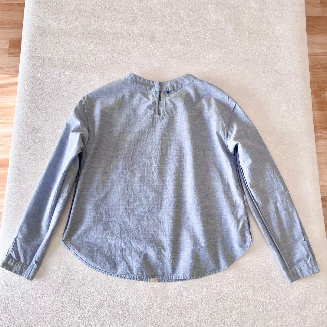 パラスパレス　刺繍ドット柄　シャンブレーブラウス