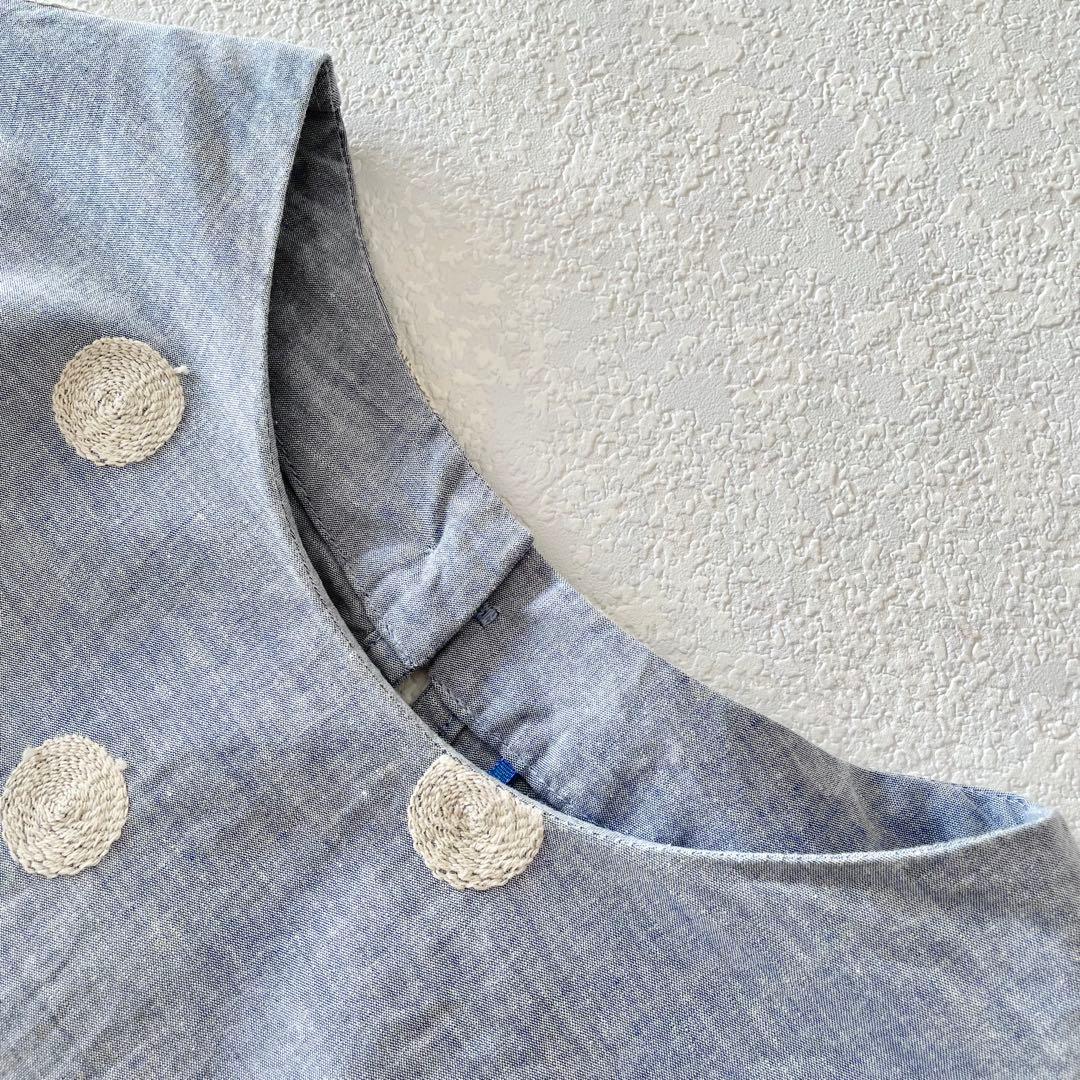 パラスパレス　刺繍ドット柄　シャンブレーブラウス