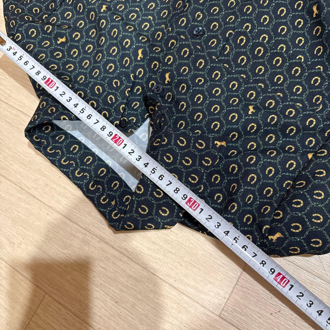 EIMI GOLF 馬蹄と動物柄の長袖ワンピース