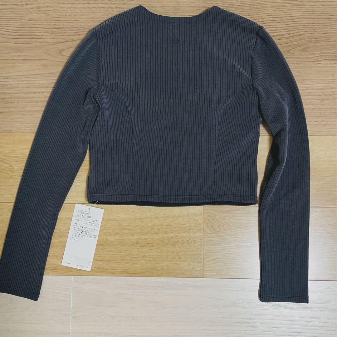 新品タグ付き☆Lululemon ルルレモン リブSoftstreame長袖