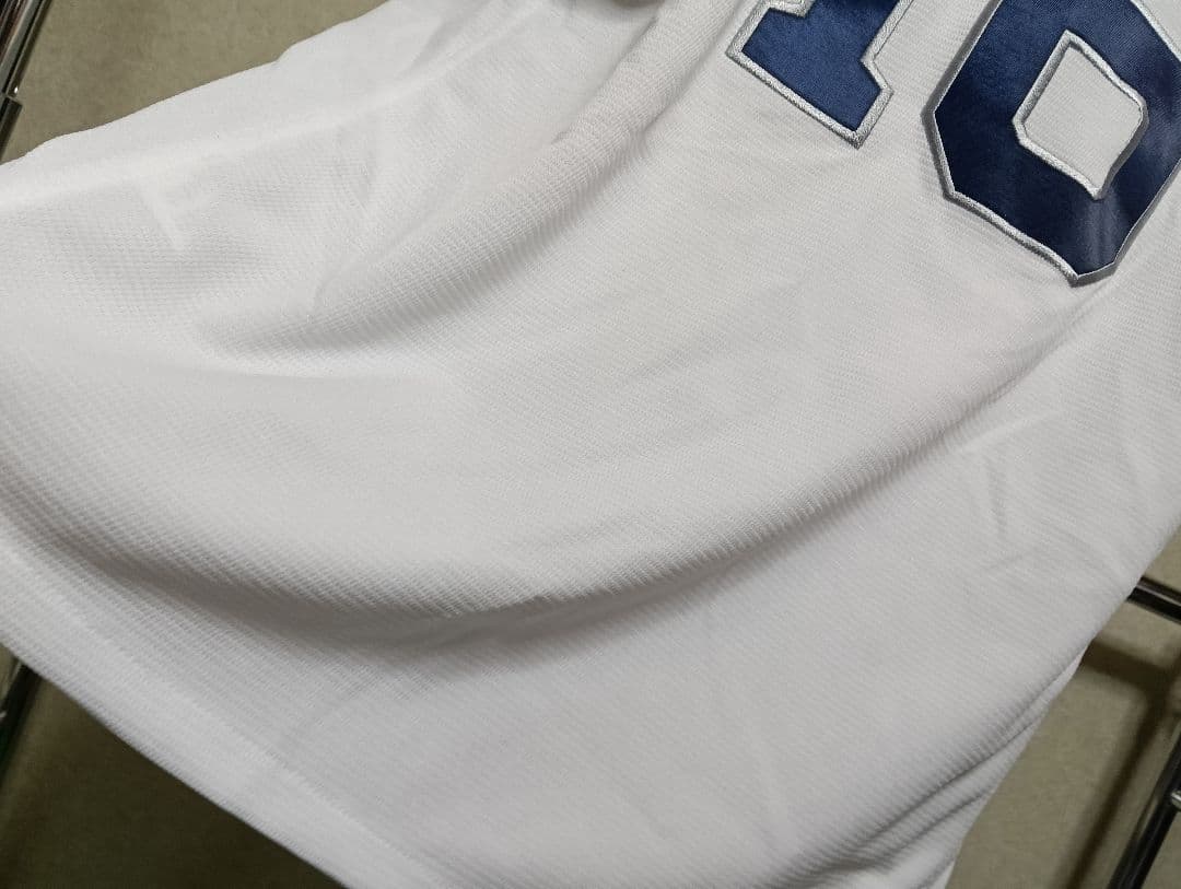 【美品】マジェスティック製 西武ライオンズ 菊池雄星 刺繍タイプユニフォーム M