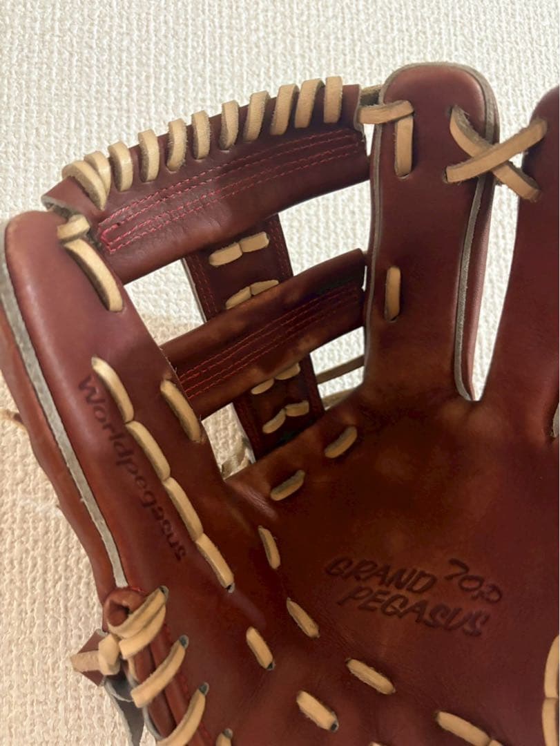 ワールドペガサス　 硬式(軟式兼用) 内野手用　右投　茶色　ほぼ新品