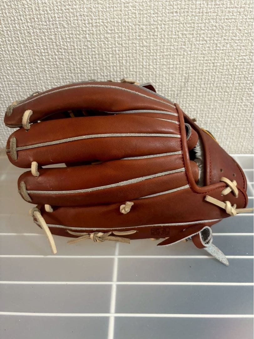 ワールドペガサス　 硬式(軟式兼用) 内野手用　右投　茶色　ほぼ新品